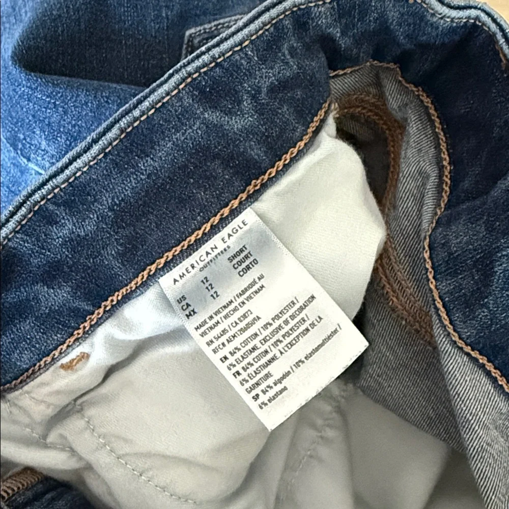 American Eagle 12S Curvy Highest Rise Jeggings - Picture 3 of 5